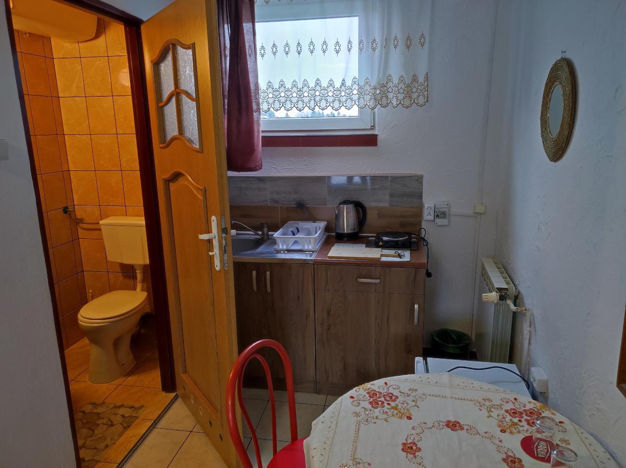 Motel Korona Zamość Buitenkant foto