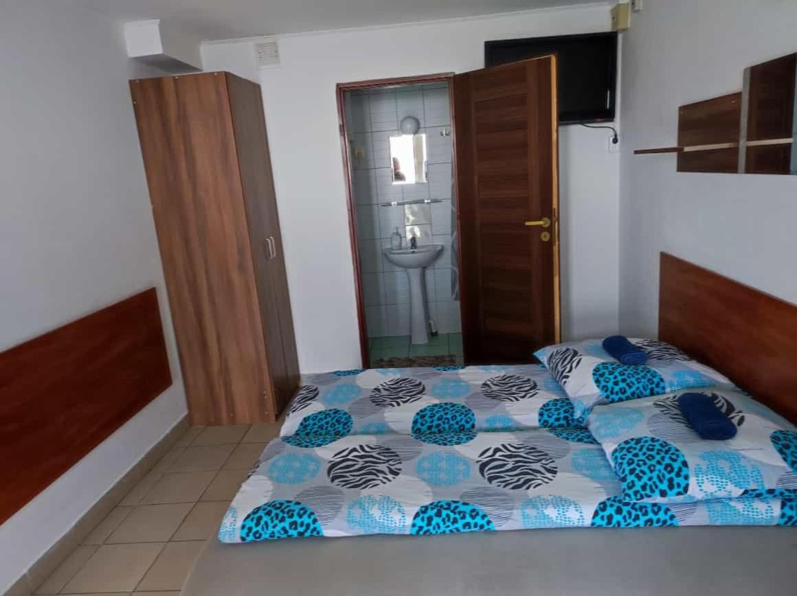 Motel Korona Zamość Buitenkant foto