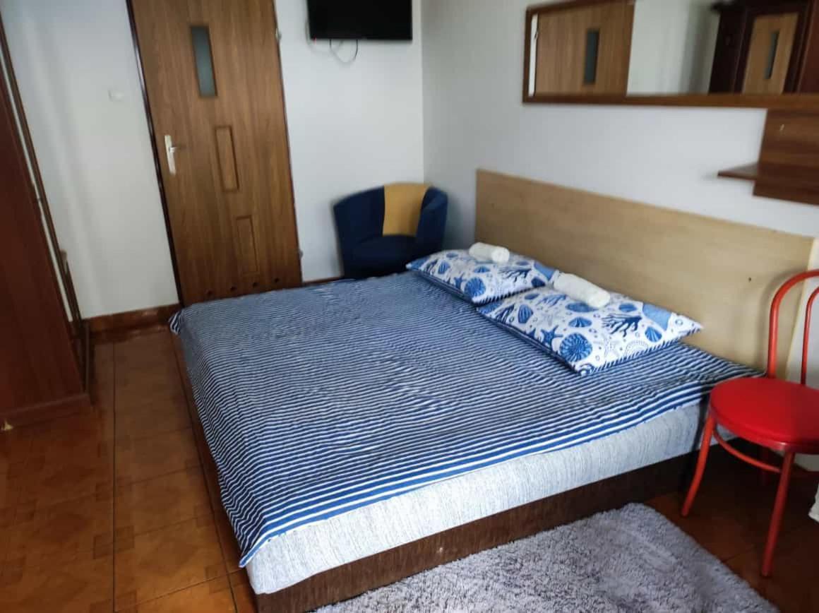 Motel Korona Zamość Buitenkant foto
