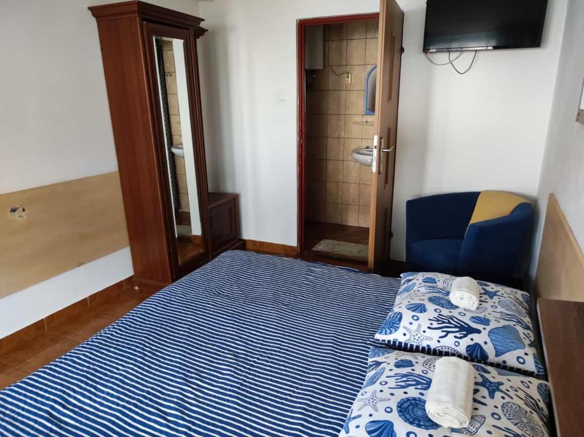 Motel Korona Zamość Buitenkant foto